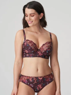 PrimaDonna Sevas Hotpants 9 PrimaDonna Sevas Hotpants -PRIMADONNA Shop 0163286SevasPlungeLonglineBra0563282SevasHotpantsAubergineFront 81a5372d 704d 4c7e be92 61c5e44227d5