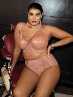 Elomi Brianna Padded Half Cup Bra -PRIMADONNA Shop BriannaAshRoseBraEL8081Lifestyle