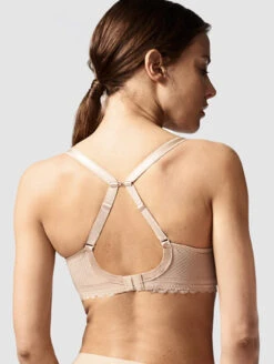 Chantelle Parisian Allure Plunge T-Shirt Bra 9 Chantelle Parisian Allure Plunge T-Shirt Bra -PRIMADONNA Shop C2232AllurePlungeBraLatteBack