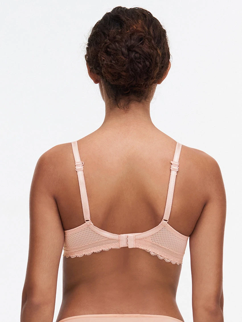 Chantelle Parisian Allure Plunge T-Shirt Bra 5 Chantelle Parisian Allure Plunge T-Shirt Bra - Image 3