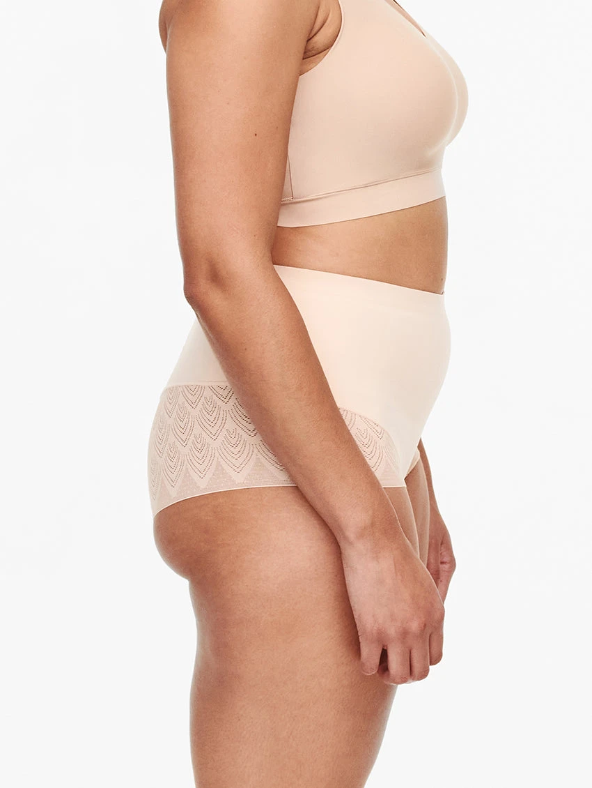 Chantelle Sexy Shape Hi-Waist Full Brief 4 Chantelle Sexy Shape Hi-Waist Full Brief - Image 2