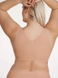 Evelyn & Bobbie Defy Bra -PRIMADONNA Shop EvelynandBobbieDefyHimalayanSaltDEFYBack