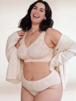 Evelyn & Bobbie The Evelyn Bra -PRIMADONNA Shop EvelynandBobbieTheEvelynChampagneGinkgoSet