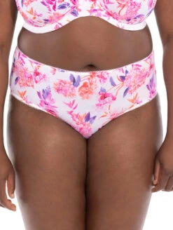 Goddess Kayla Brief