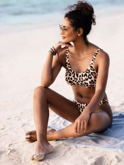 Freya Animal Instinct High Leg Swim Brief 11 Freya Animal Instinct High Leg Swim Brief -PRIMADONNA Shop AS203914BikiniTopNaturalFrontLifestyle2 f7f7fcf4 aa15 4983 b97b d7dc638d1dfe