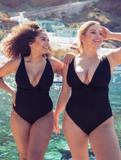Curvy Kate Twist And Shout Non Wire One Piece Swimsuit -PRIMADONNA Shop CS024606NonWireOnePieceSwimsuitBlackFrontLifestyleEdited