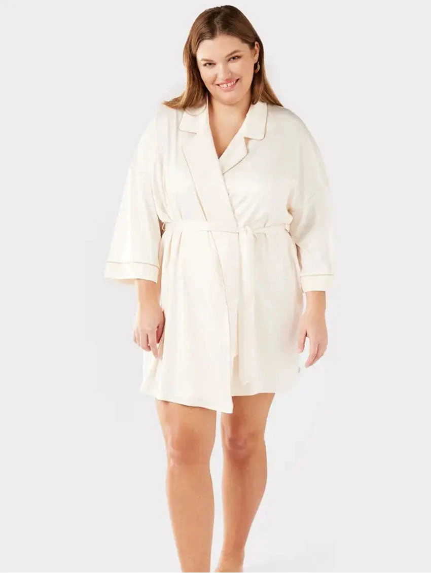 Chelsea Peers Satin Robe 3 Chelsea Peers Satin Robe