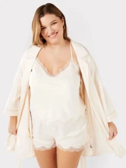 Chelsea Peers Satin Robe 7 Chelsea Peers Satin Robe -PRIMADONNA Shop ChelseaPeersSatinLaceTrimRobeCW2076CPLN03IvoyFront2