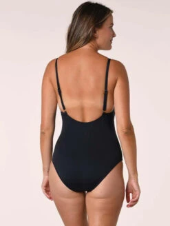 Jantzen Essentials Mio Mia One Piece Swimsuit 5 Jantzen Essentials Mio Mia One Piece Swimsuit -PRIMADONNA Shop JZ22011MJanztenMioMiaOnePieceSwimsuitBlackBack